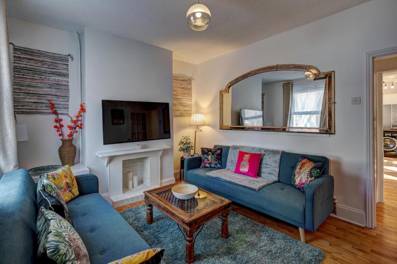 *New* Chester Canal Side 2 Bed Character Home Extérieur photo